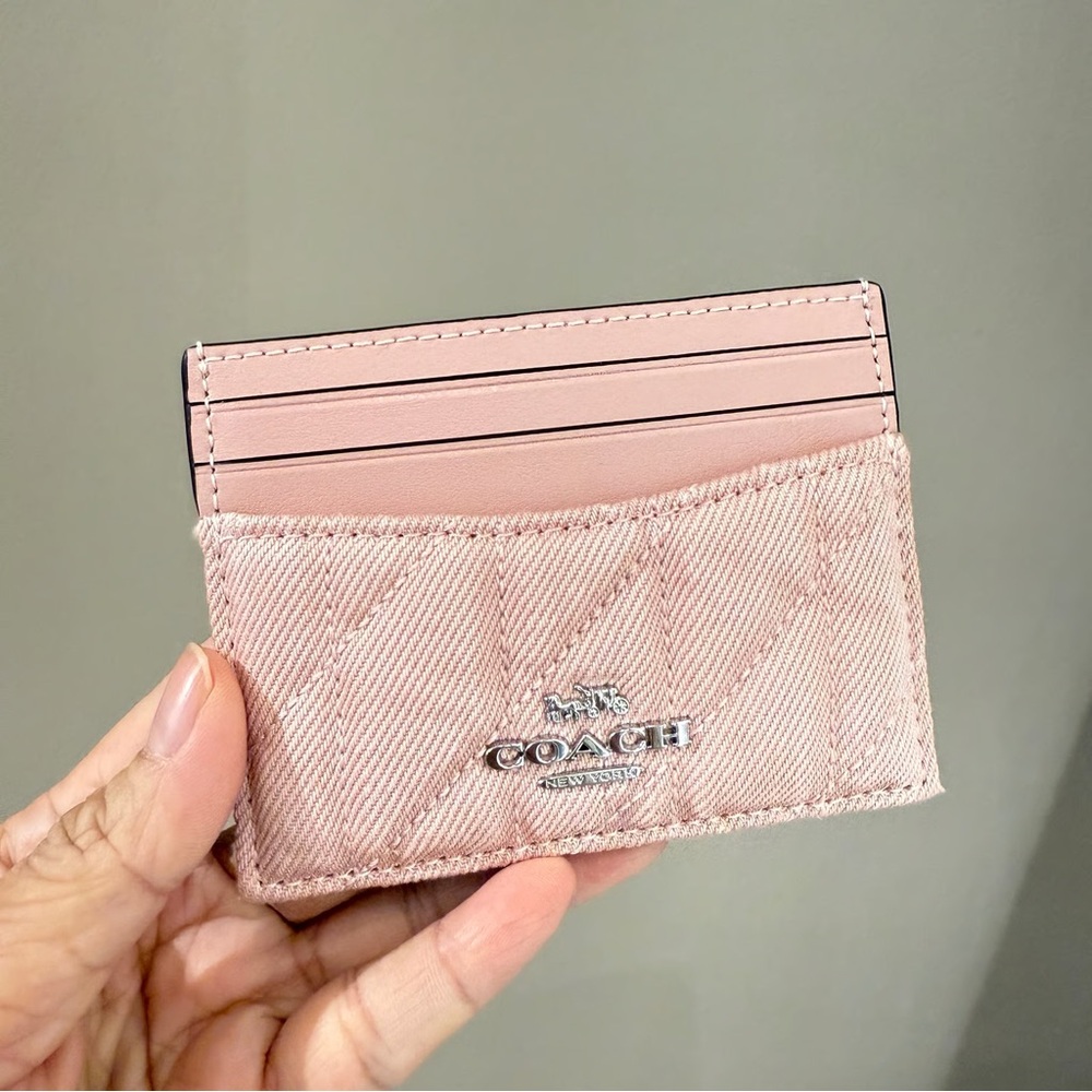 ✨NEW✨COACH Ballerina Pink Denim Card Holder
